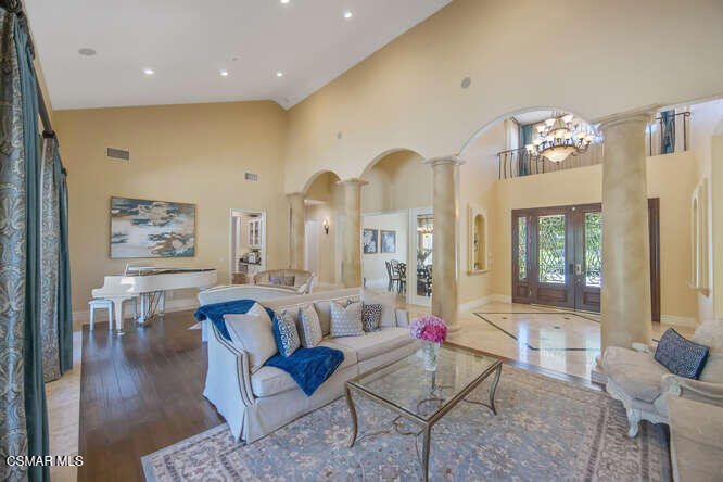 MLS #226001943 image #12