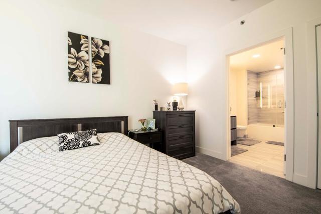 318 Main Street, San Francisco CA: https://media.crmls.org/mediaz/c75321ce-8dc4-45d1-b962-196e39718ad1.jpg