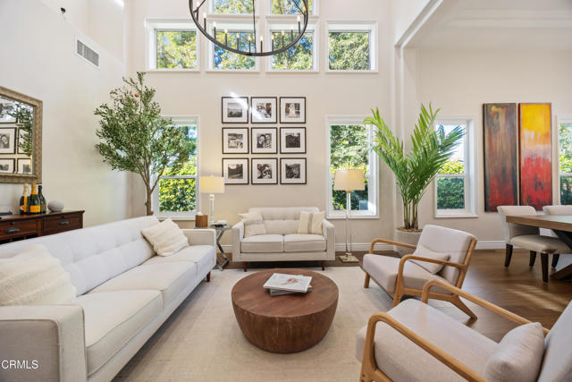 Detail Gallery Image 8 of 62 For 190 Golden Glen Dr, Simi Valley,  CA 93065 - 5 Beds | 4 Baths