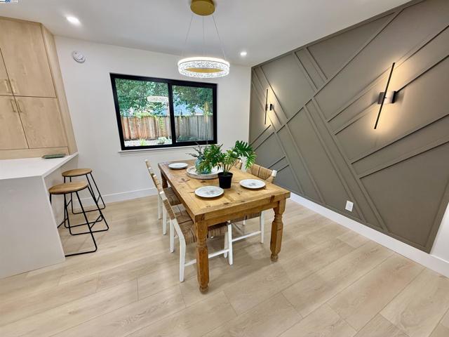 1926 Paseo Del Cajon, Pleasanton CA: https://media.crmls.org/mediaz/c7556292-f496-404e-b152-13e6c7915d6d.jpg