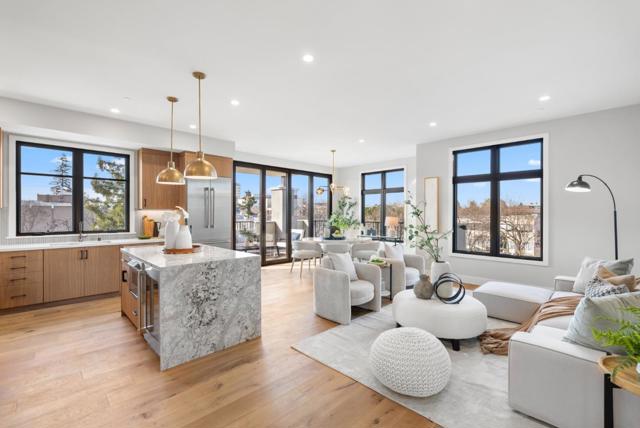 231 Hope Street, Mountain View CA: https://media.crmls.org/mediaz/c755711c-59a8-4720-96a9-535274db4703.jpg