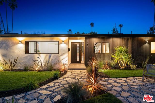 12353 Hesby Street photo 5