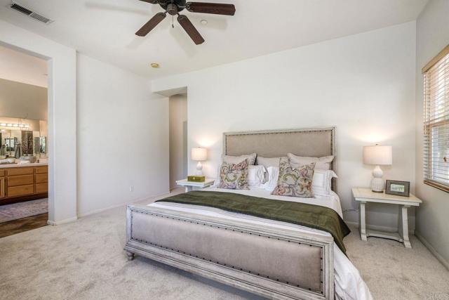 Detail Gallery Image 27 of 30 For 1701 Hilo Dr, Vista,  CA 92081 - 3 Beds | 2/1 Baths