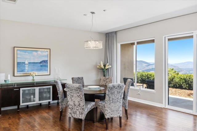 31662 Orange Blossom Ct, Valley Center CA: https://media.crmls.org/mediaz/c759b846-5a0c-4193-b1a9-19119fedc2b2.jpg