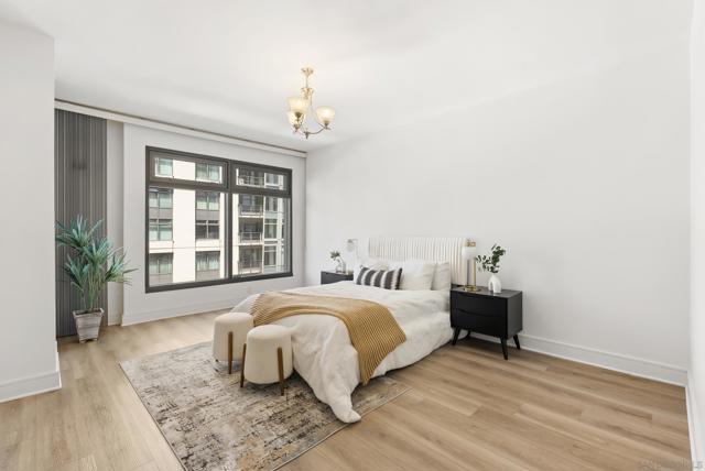 645 Front St., San Diego CA: https://media.crmls.org/mediaz/c75b10e1-c80c-4db4-8bba-a06477101201.jpg