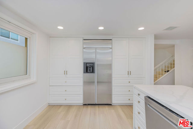 4734 La Villa Marina, Marina del Rey CA: https://media.crmls.org/mediaz/c75bb3ce-e033-46c3-8235-3790ed3fd3fa.jpg