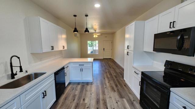 728 W 1st Avenue, Chico CA: https://media.crmls.org/mediaz/c75bbf65-a78f-45c5-85c8-fb8a27d00f64.jpg