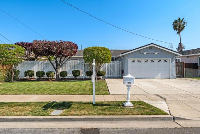 8346 Juniper Avenue, Newark CA: https://media.crmls.org/mediaz/c75c3ddf-81bd-4488-bfa6-747f8edaf816.jpg