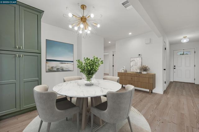 1952 Montclair Court, Walnut Creek CA: https://media.crmls.org/mediaz/c75e348d-5981-4c09-bf03-cf4084b1a82c.jpg