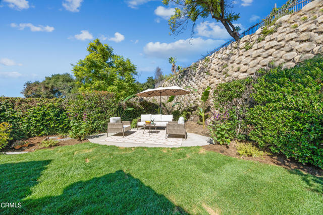 827 W Heritage Oak Court, Altadena CA: https://media.crmls.org/mediaz/c75f0e57-a8a1-44df-bb65-e439c8f0cdcd.jpg