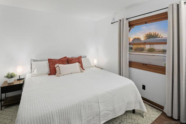 4407 Dakota Drive, San Diego CA: https://media.crmls.org/mediaz/c75f91ec-3d76-40f9-96a9-51dd2f51a82f.jpg