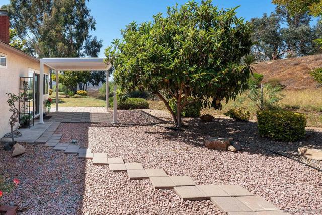 18197 Valladares Drive, San Diego CA: https://media.crmls.org/mediaz/c75f95fc-ebb4-4fdc-91bc-fe1d6f0d1718.jpg