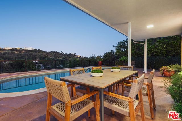 Drew Fenton | 968 Kenfield Avenue Los Angeles CA | MLS: 7503789 Drew Fenton | 968 Kenfield Avenue Los Angeles CA | MLS: 7503789