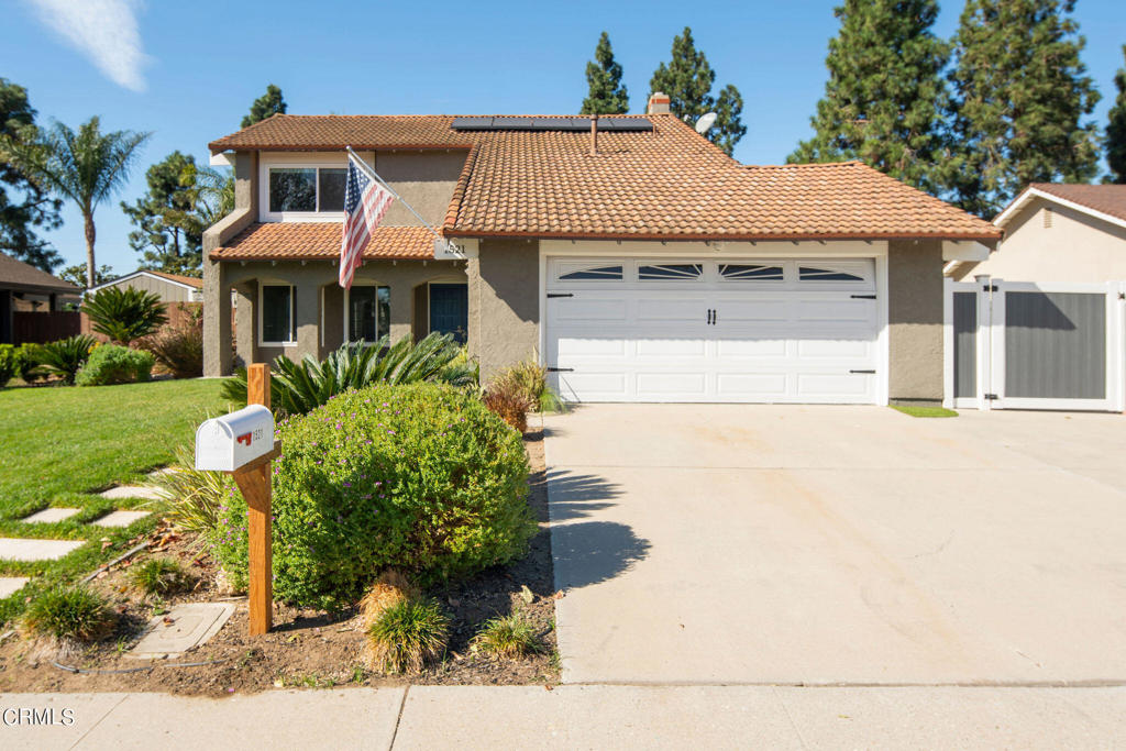 1521 Lexington Court