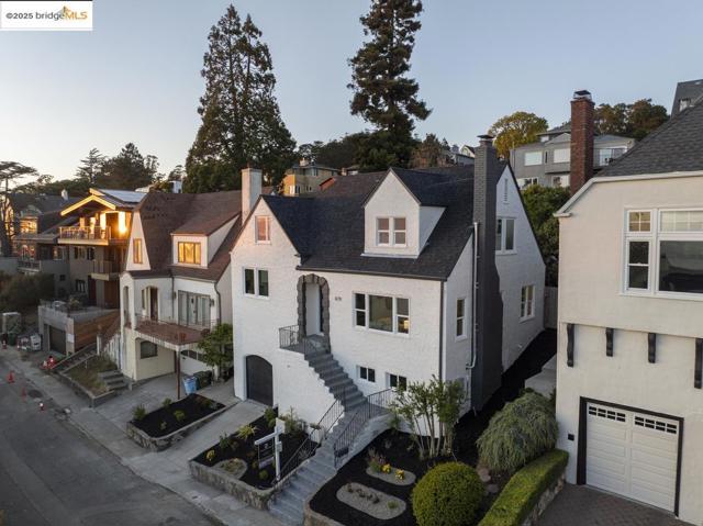 479 Kentucky Ave, Berkeley CA: https://media.crmls.org/mediaz/c760faa9-957d-4f95-ac5d-2afea44730ef.jpg