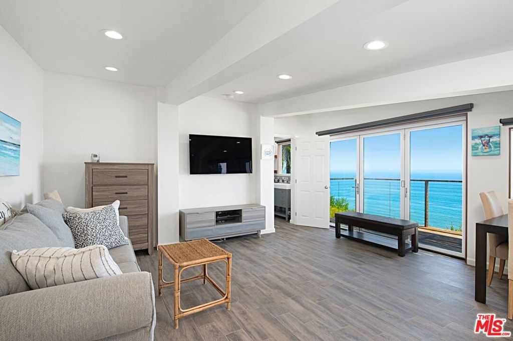 MLS #26870463 image #6