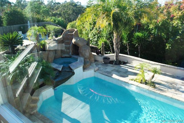 4848 Casals PL, San Diego CA: https://media.crmls.org/mediaz/c76160a6-3d4b-46e0-9c3d-ee92261820a4.jpg