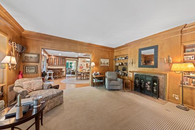 2155 Geri Lane, Hillsborough CA: https://media.crmls.org/mediaz/c7616a47-9e86-4df7-b2fa-4382689a3e76.jpg