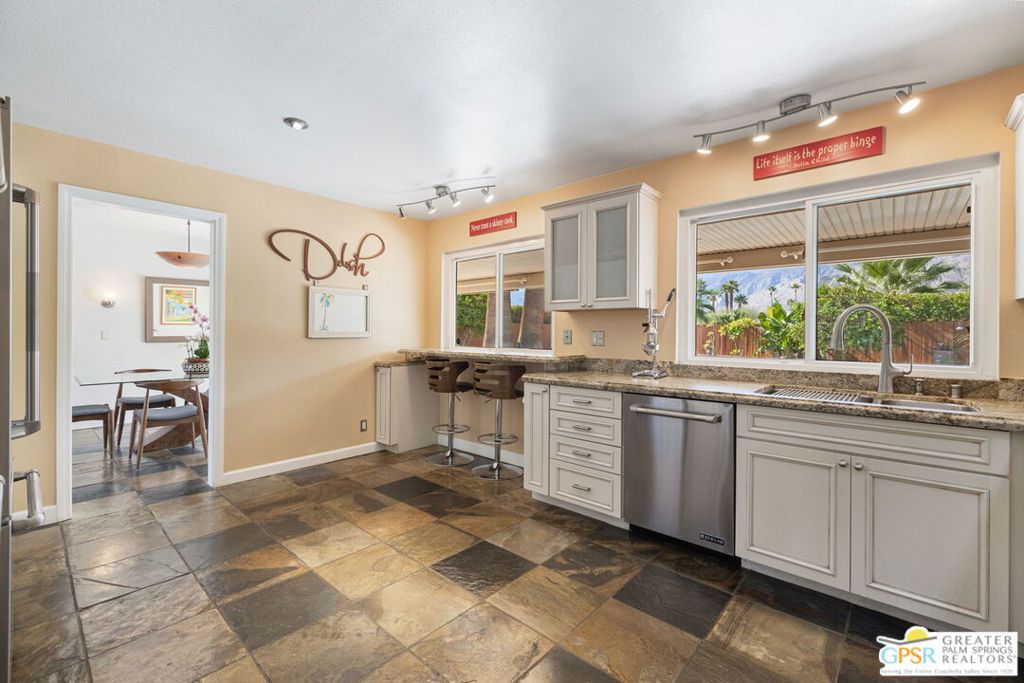 MLS #25614293PS image #22