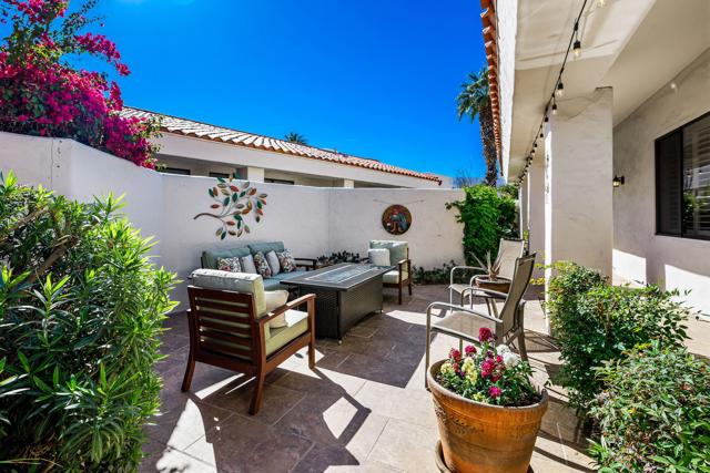 78038 Calle Norte, La Quinta CA: https://media.crmls.org/mediaz/c7638b9f-8a86-4850-b1d7-932f622c6a88.jpg