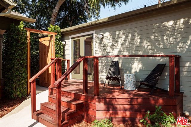 5031 Townsend Avenue, Los Angeles CA: https://media.crmls.org/mediaz/c76390d4-bcb0-4b55-8a74-e92c48b2231c.jpg