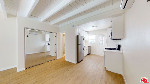 8903 Harratt Street, West Hollywood CA: https://media.crmls.org/mediaz/c763d670-31ee-4482-b98b-c11b056e61a6.jpg