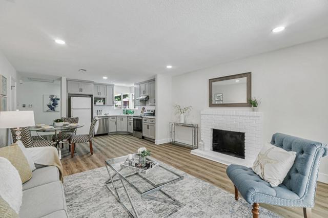 633 Easton Drive, San Jose CA: https://media.crmls.org/mediaz/c7647791-70bb-41d7-b89f-c0120a8e0505.jpg