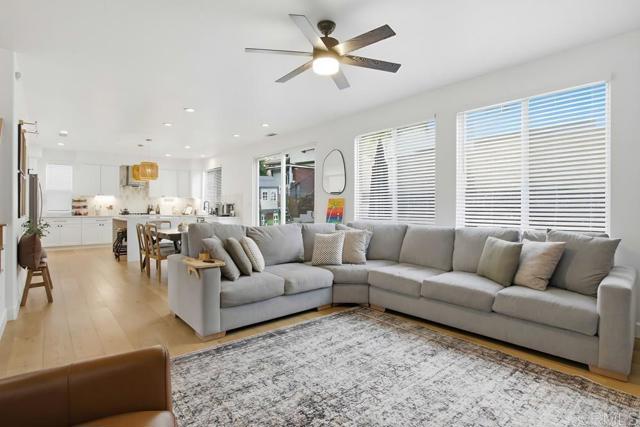 Detail Gallery Image 9 of 57 For 2153 Corte Condesa, Chula Vista,  CA 91914 - 4 Beds | 3 Baths