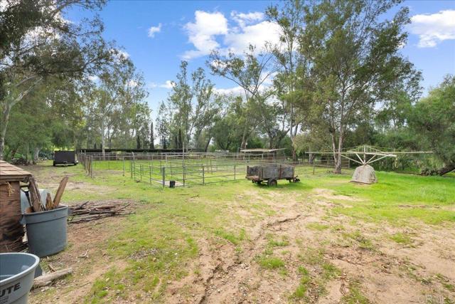 Detail Gallery Image 5 of 31 For 823 Rice Canyon Rd, Fallbrook,  CA 92028 - 4 Beds | 4 Baths