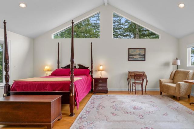 520 Tabor Drive, Scotts Valley CA: https://media.crmls.org/mediaz/c76700bf-b306-4933-811b-6e4c3e6cf0c0.jpg