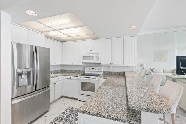 Detail Gallery Image 11 of 14 For 190 Del Mar Shores Terrace, Solana Beach,  CA 92075 - 1 Beds | 1 Baths