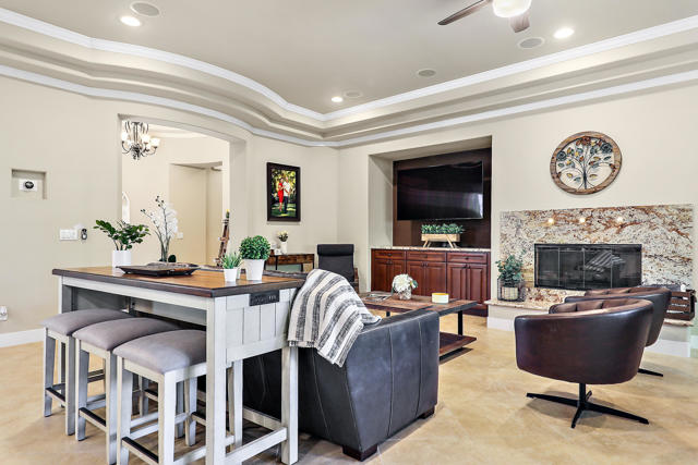 50640 Mandarina, La Quinta CA: https://media.crmls.org/mediaz/c767af42-2fbd-4194-a50b-6d8ef1cb87b6.jpg
