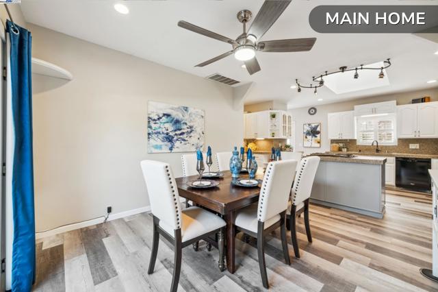 507 Maple St, Livermore CA: https://media.crmls.org/mediaz/c7689972-ba7e-46a2-af7c-22be17f5ef16.jpg