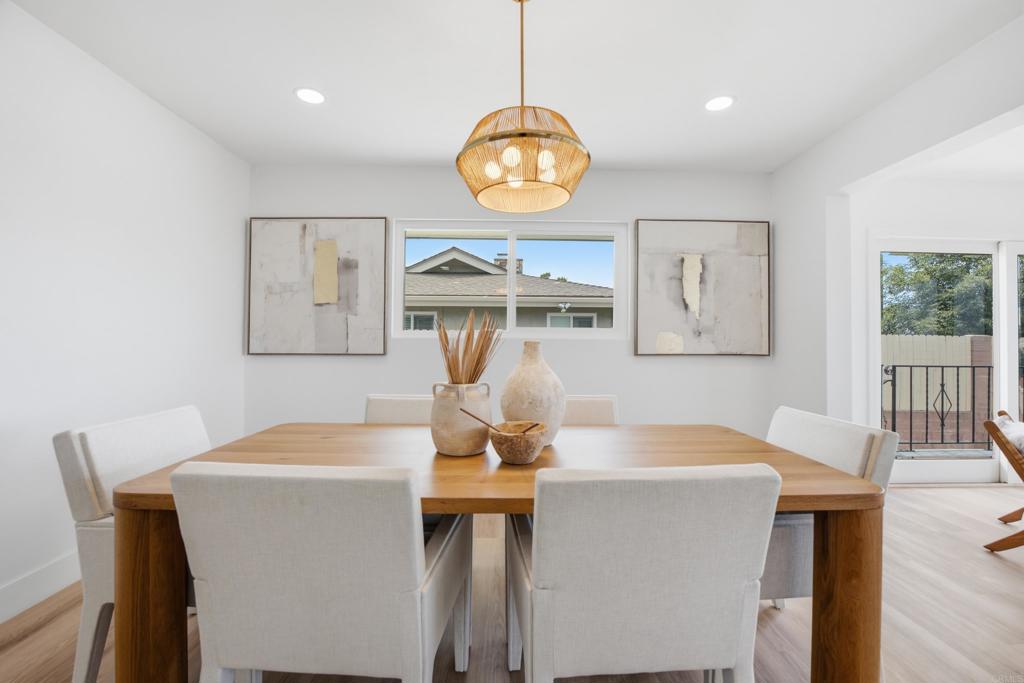 6111 Del Cerro Boulevard - photo 11
