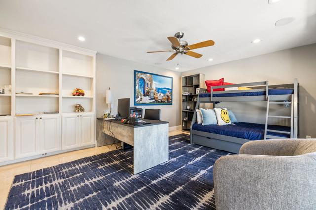 6 Barnard Court, Rancho Mirage CA: https://media.crmls.org/mediaz/c7692b57-d83f-4347-8165-8bde26cd3424.jpg