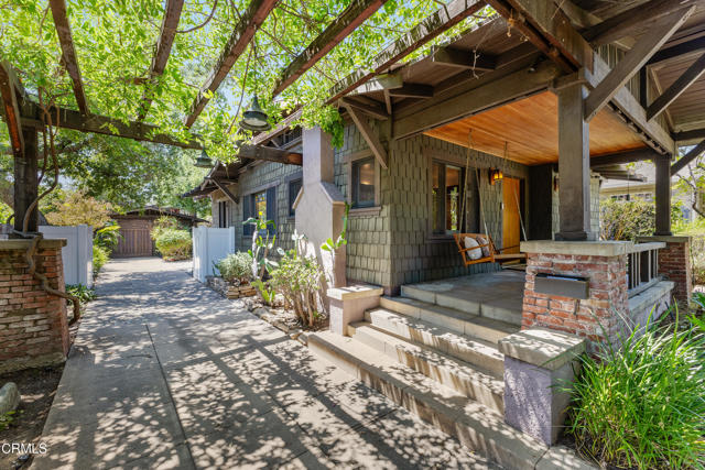 Detail Gallery Image 2 of 24 For 1229 N Sierra Bonita Ave, Pasadena,  CA 91104 - 2 Beds | 2 Baths
