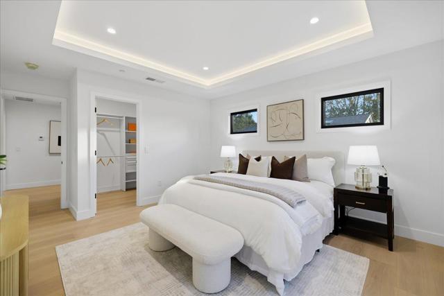 852 La Para Avenue, Palo Alto CA: https://media.crmls.org/mediaz/c7699256-0dbc-4795-a3da-67b5c30e7178.jpg