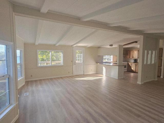 16530 Charles Schell Lane, Royal Oaks CA: https://media.crmls.org/mediaz/c76af156-a159-4467-876b-f8f6fcf9fa39.jpg