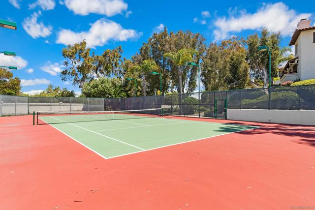 Image 21 of 26 For 190 Bautista Ct  89