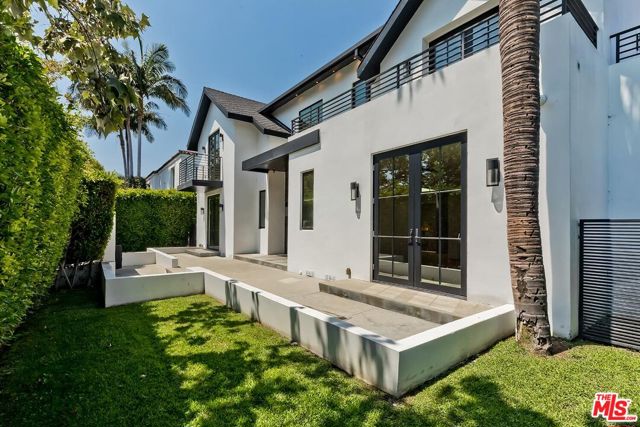 6115 W 6th Street, Los Angeles CA: https://media.crmls.org/mediaz/c76be354-3ce0-4e45-ac43-1fb7e8788b57.jpg