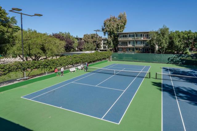 815 N Humboldt Street, San Mateo CA: https://media.crmls.org/mediaz/c76c1923-a35a-4970-be3e-6aa80bcc3fee.jpg