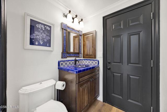 1661 Oldcastle Place, Westlake Village CA: https://media.crmls.org/mediaz/c76c20dd-054d-4593-b7b1-90661ec9ac72.jpg