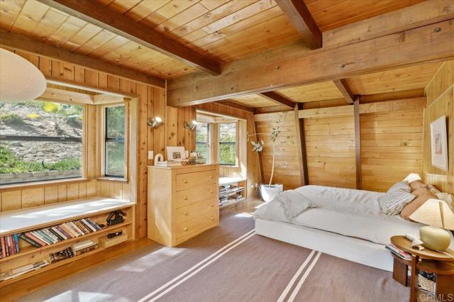 1482 Wilt Rd., Fallbrook CA: https://media.crmls.org/mediaz/c76c960d-a954-4c0e-b249-2f3335c34428.jpg