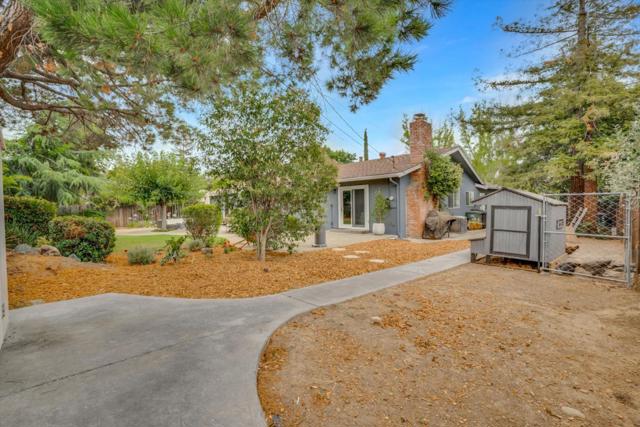 1198 Quail Ct, Concord CA: https://media.crmls.org/mediaz/c76ca2f2-1d0b-4f91-94c3-f088daa5b742.jpg