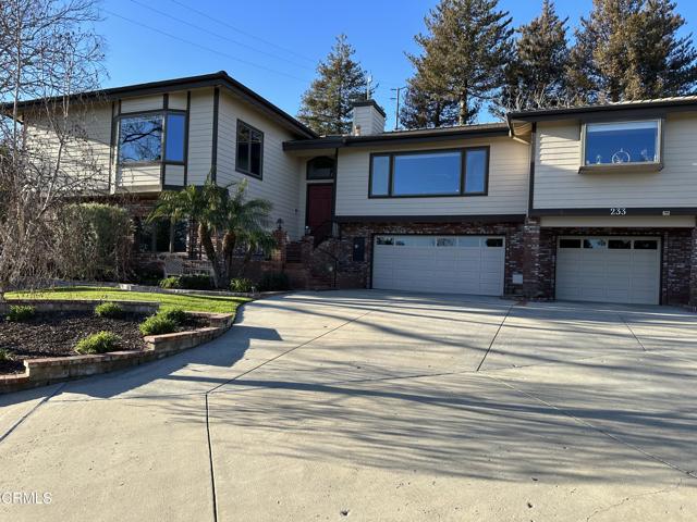 Detail Gallery Image 2 of 13 For 233 Camino La Madera, Camarillo,  CA 93010 - 2 Beds | 1 Baths