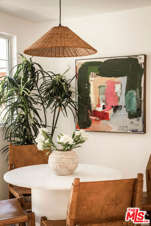 2300 Pisani Place, Venice CA: https://media.crmls.org/mediaz/c76f8913-bab2-4b05-acd3-24a0179f99b8.jpg