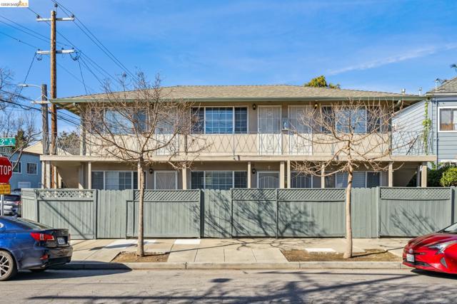 1220 62Nd St, Oakland CA: https://media.crmls.org/mediaz/c7702931-5a82-4d67-ae0e-06496a865218.jpg