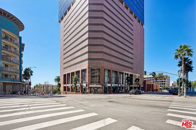 1100 Wilshire Boulevard, 2105 photo 23