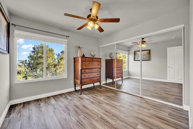 9959 Riverhead Dr, San Diego CA: https://media.crmls.org/mediaz/c771c27c-7ad1-4778-88b6-42fa120dc0c4.jpg