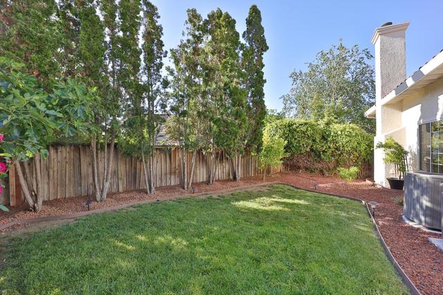 3239 Pinot Blanc Way, San Jose CA: https://media.crmls.org/mediaz/c771fa27-28c8-4bbe-934e-afd4b4a8f755.jpg